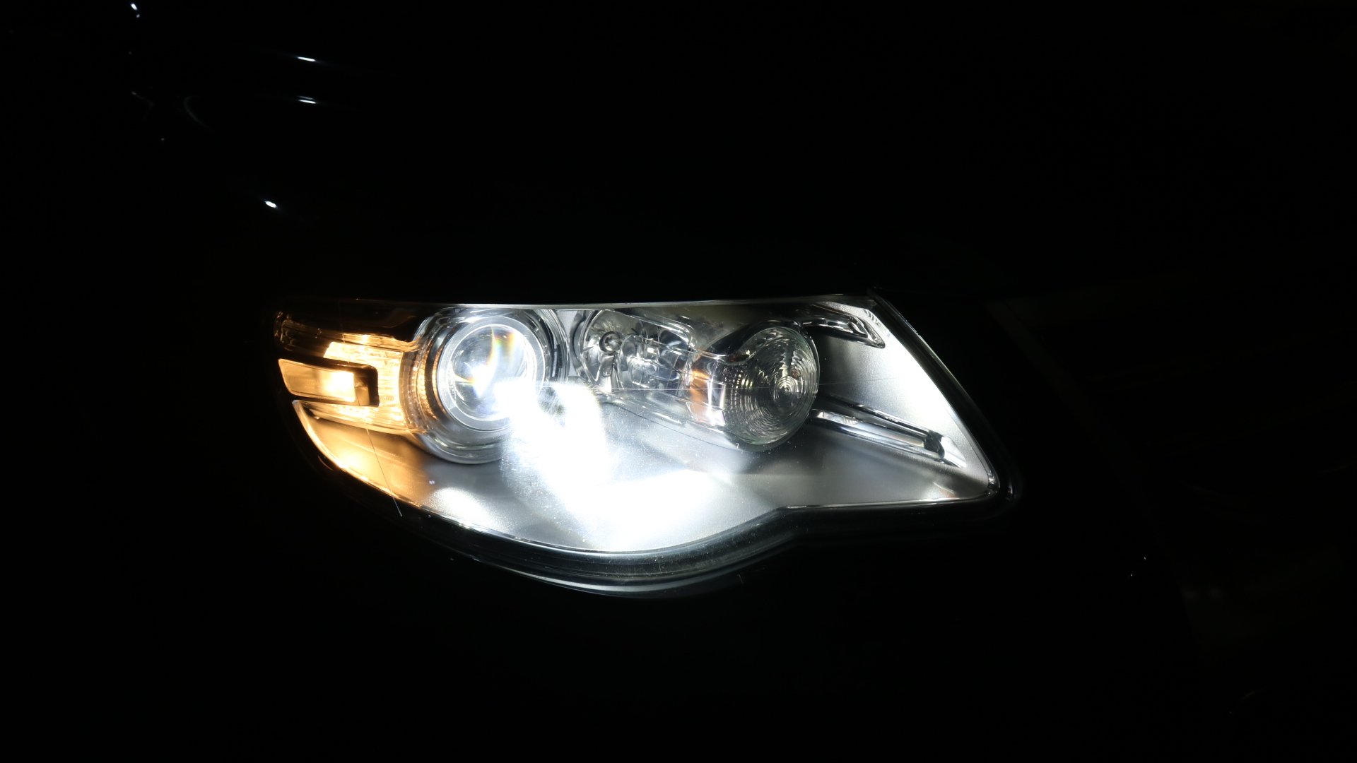 成都途銳車燈改裝效果